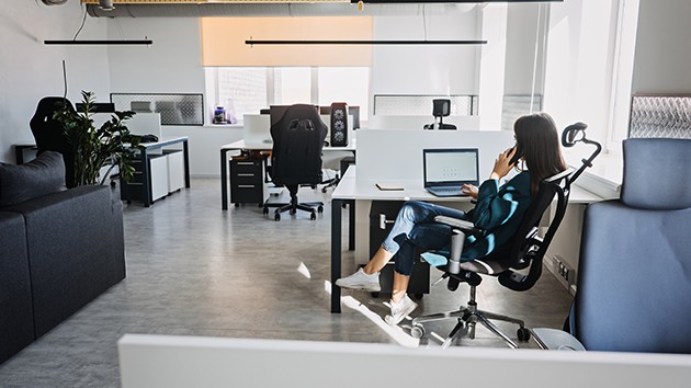 Is Hot Desking For You?